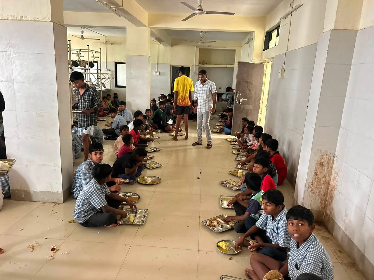Shambles of the nutritional meal scheme at the government ashram school in Sakri taluka: